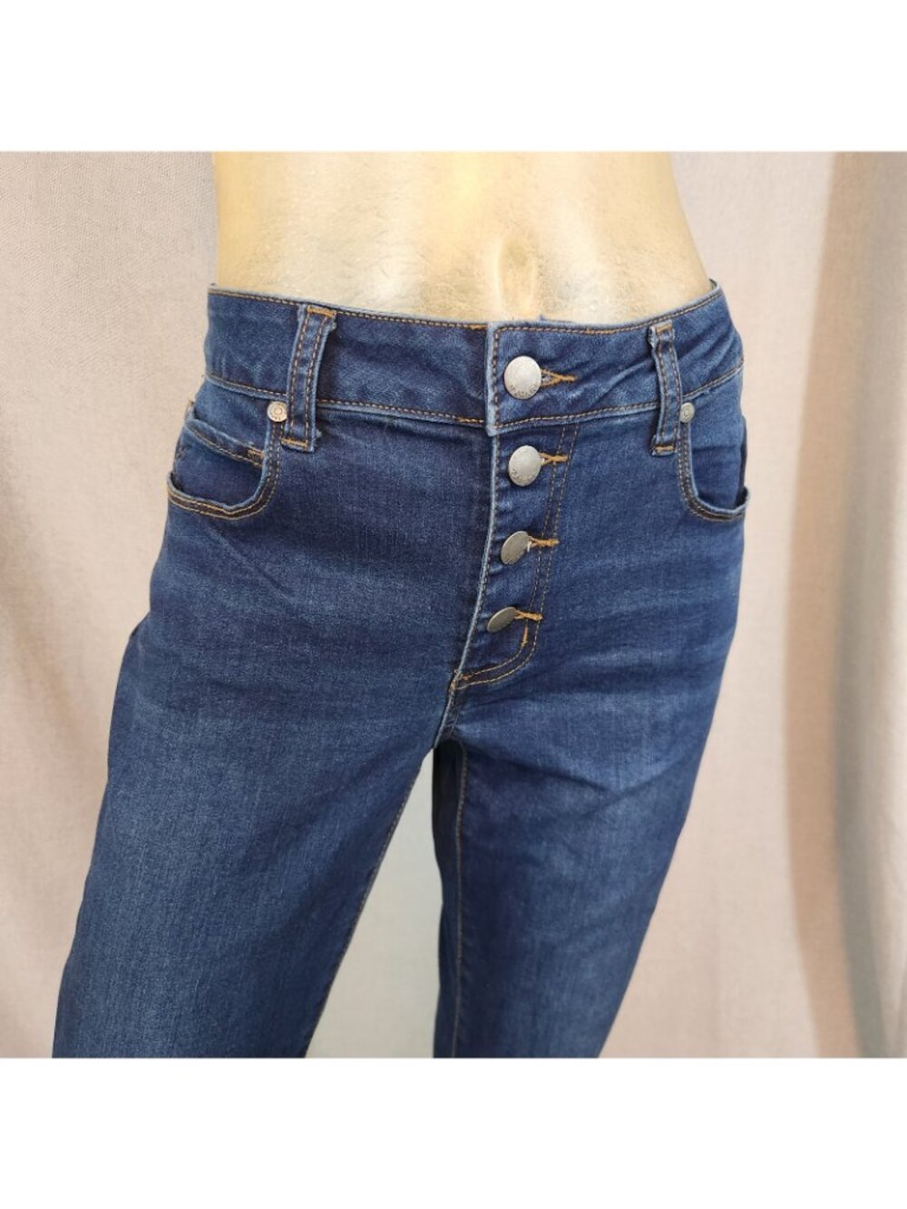 Tahari Amelia Dark Blue Wash Skinny Leg Denim Blue Jeans Size 8 MEDIUM 31 Wx27 I - Picture 2 of 8
